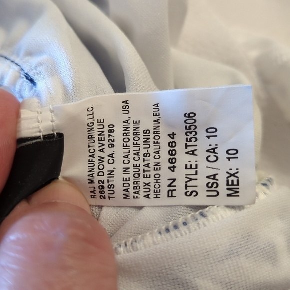 Athena Women's Coastal Geo Print One Piece Swimsuit Blue White NWOT Size 10 - Picture 12 of 16